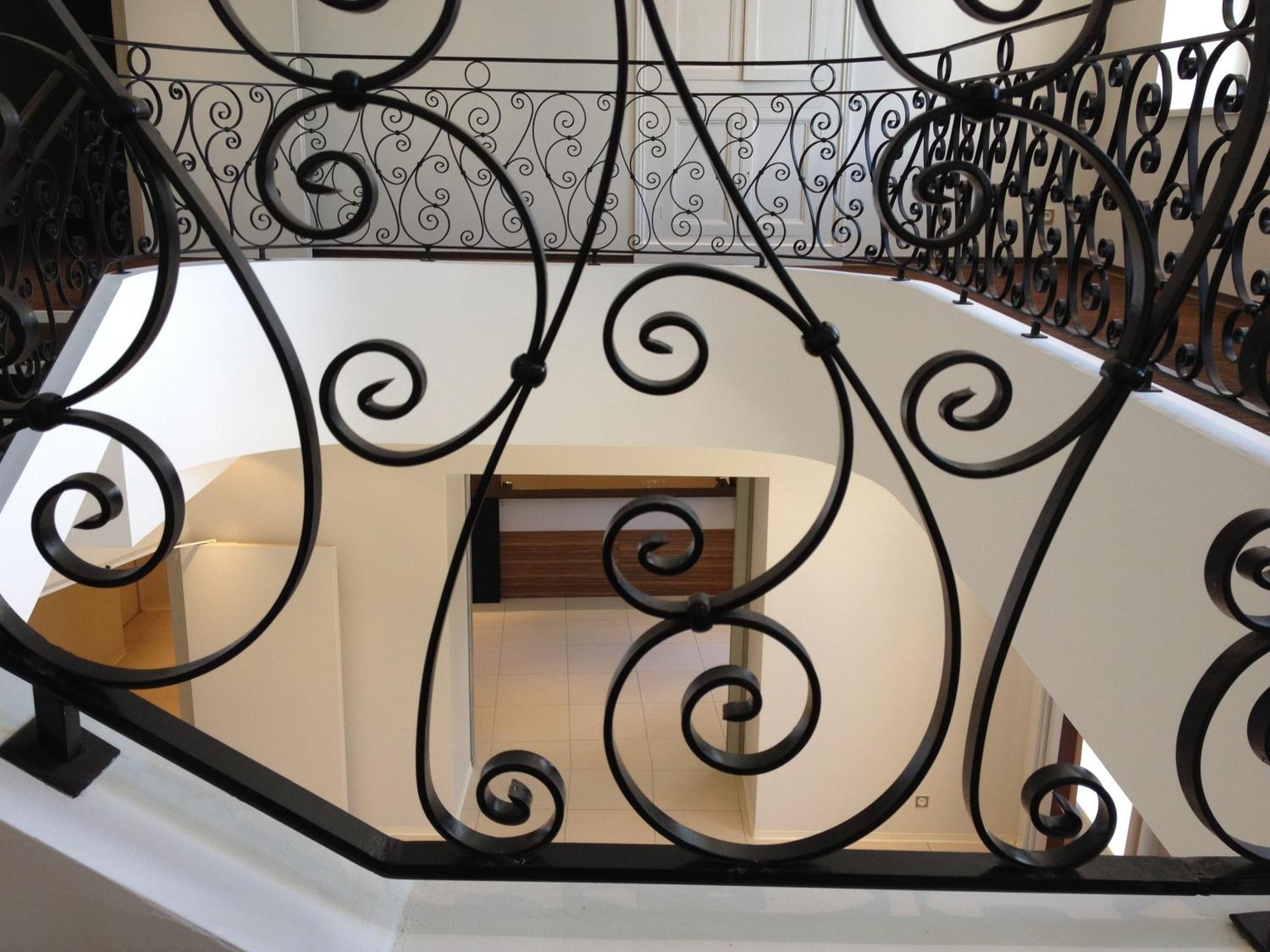 Le 1837 Aparthotel Saint-Affrique Luaran gambar