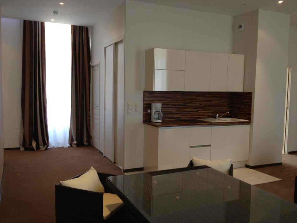 Le 1837 Aparthotel Saint-Affrique Bilik gambar